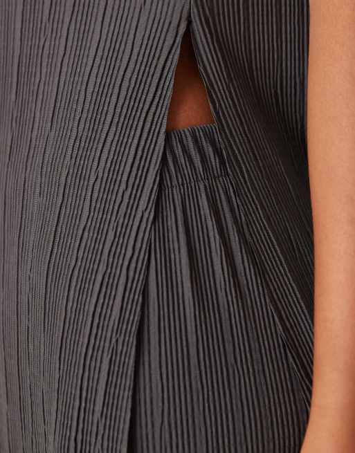 ASOS DESIGN – Plissiertes, ärmelloses Longline-Oberteil aus Netzstoff in Anthrazit, Kombiteil, 2 von 4