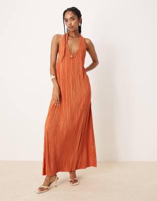 ASOS DESIGN - Plissiertes Maxikleid in Rostrot mit Neckholder-Grün