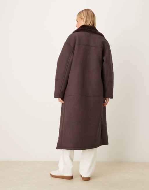 ASOS DESIGN – Plommonfärgad jacka i lång modell med teddykant, 3 av 4