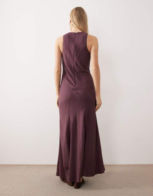ASOS DESIGN – Plommonlila maxiklänning med brottarringning och klockad kjol i linnemix, 4 av 4