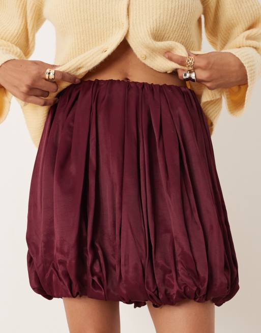 ASOS DESIGN – Plommonlila minikjol i satin med ballongfåll, 4 av 5