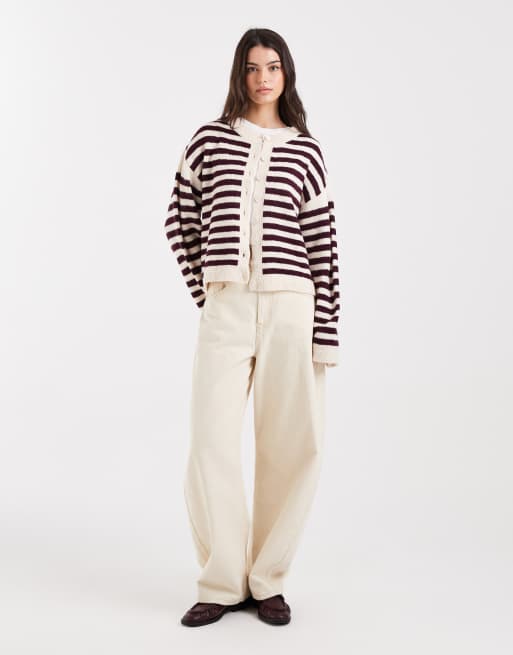 ASOS DESIGN - Pluizig gebreid vest in bessenrode strepen, 4 van 4
