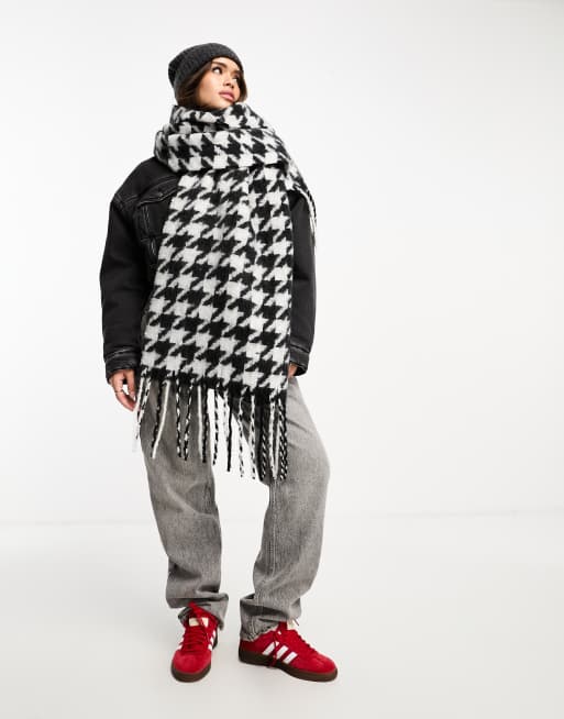 ASOS DESIGN - Pluizige sjaal met uitvergrote pied-de-poule ruit , 2 van 4