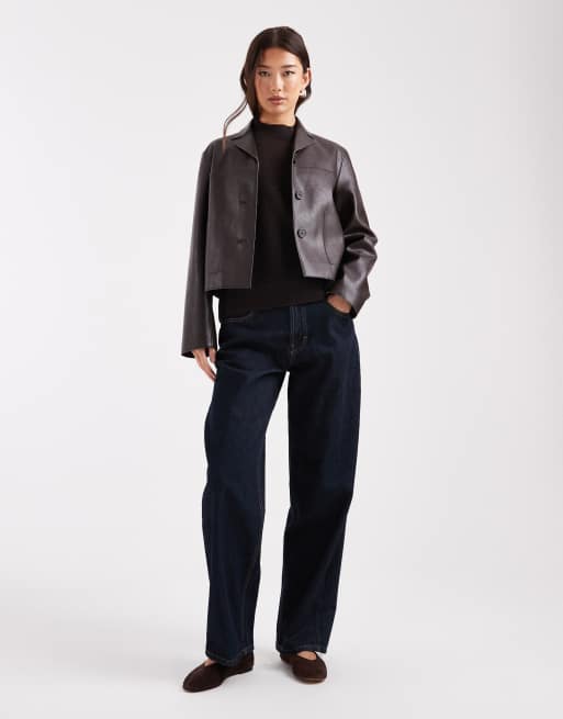 ASOS DESIGN - Pluizige trui met hoge ronde hals in chocoladebruin, 3 van 4