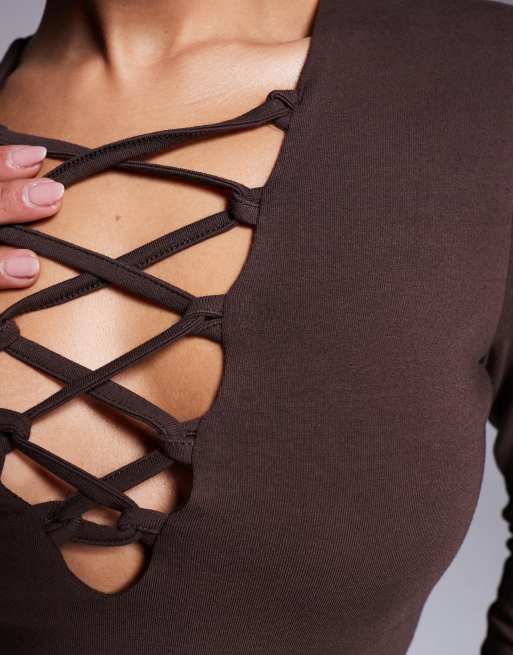 ASOS DESIGN plunge V-neck cross-over detail bodysuit in brown, 3 of 4