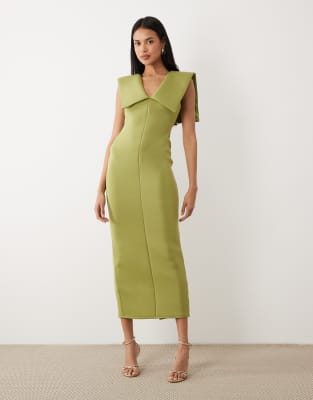 Asos Design Plunge V Neck Midi Dress With Structured Shoulder In Green