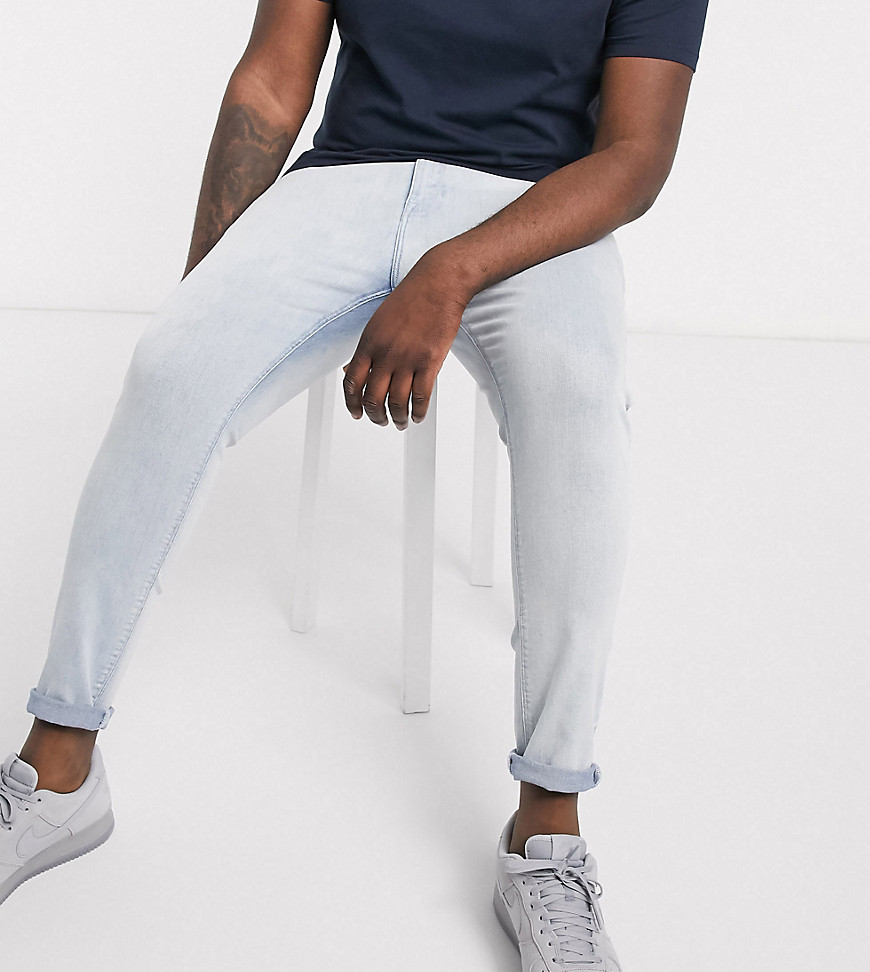 ASOS DESIGN Plus – Blå, blekta spray on-jeans med powerstretch