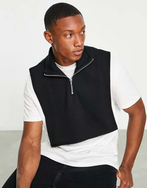 ASOS DESIGN Plus - Felpa oversize con pettorina nera e zip corta