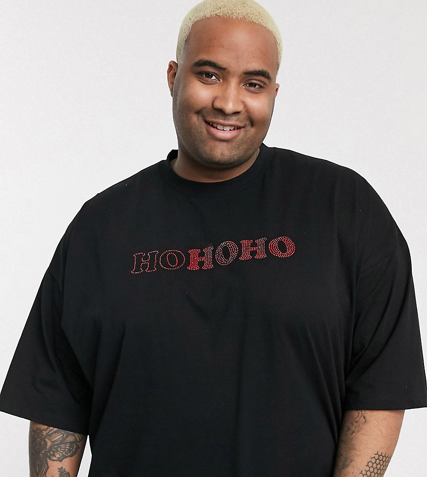 ASOS DESIGN Plus - Kerstmis - Lang oversized T-shirt met siersteentjes, Ho Ho Ho-tekstprint en ongelijke zoom-Zwart