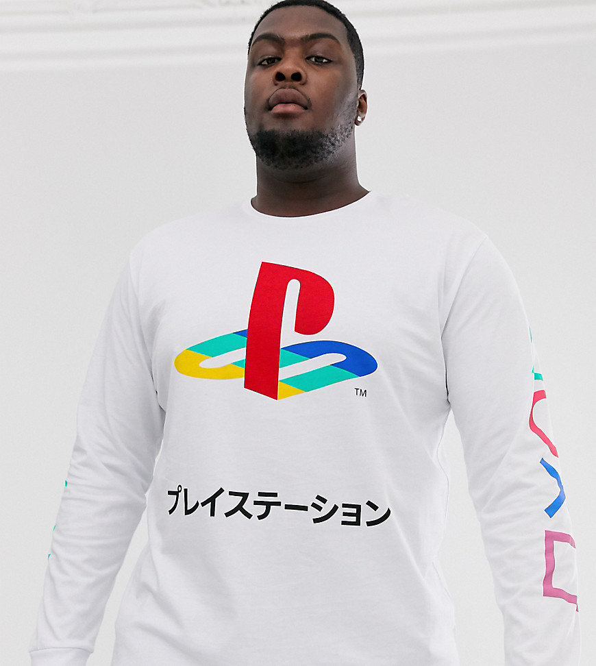 ASOS DESIGN Plus – Långärmad, avslappnad t-shirt med PlayStation-tryck på bröstet och ärmen-Vit