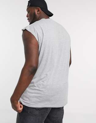 sleeveless t shirt with cap