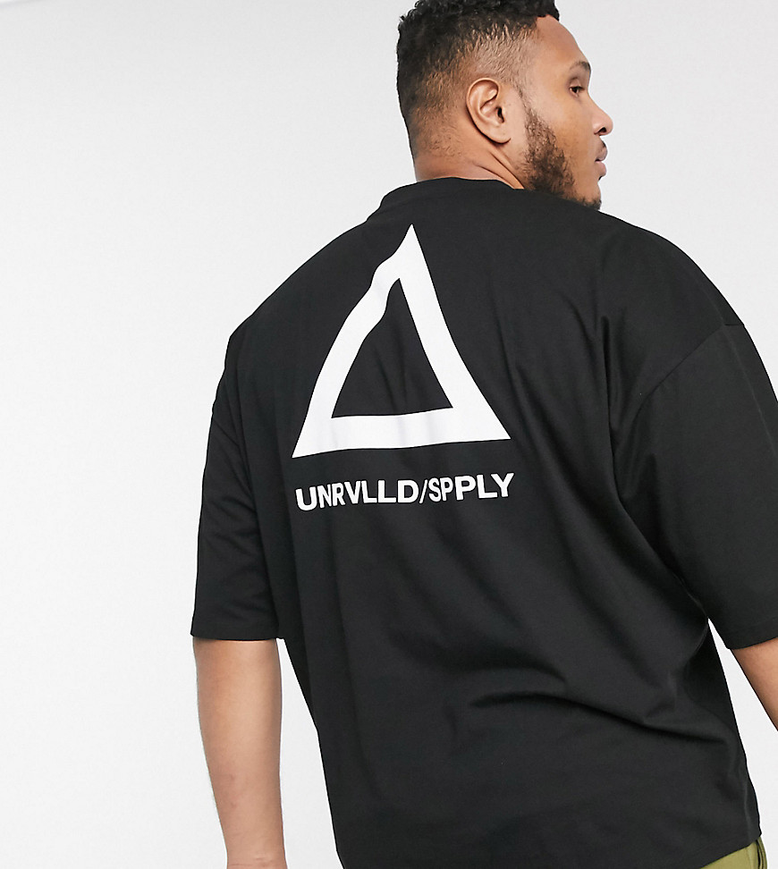 ASOS DESIGN - Plus - Oversized - t-shirt med unrivalled supply logo-Sort