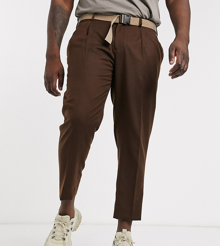 ASOS DESIGN Plus - Smalle nette cropped broek met riem in bruin met textuur-Grijs