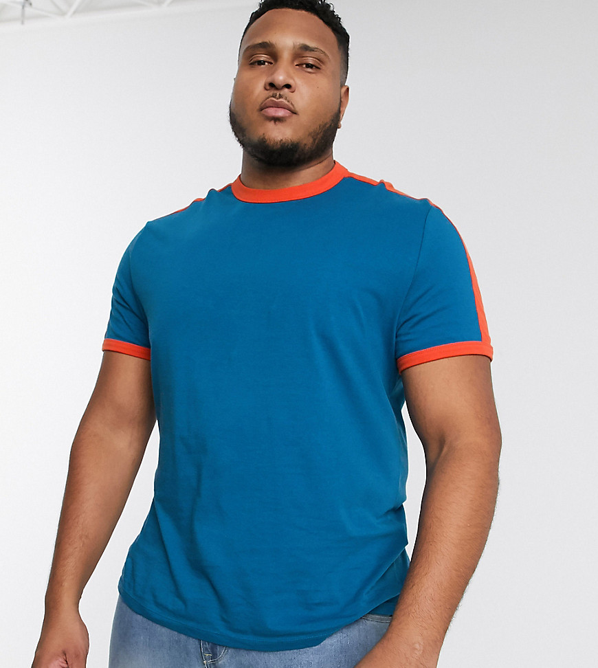 ASOS DESIGN Plus - T-shirt in tessuto organico blu con pannello a contrasto sulle spalle
