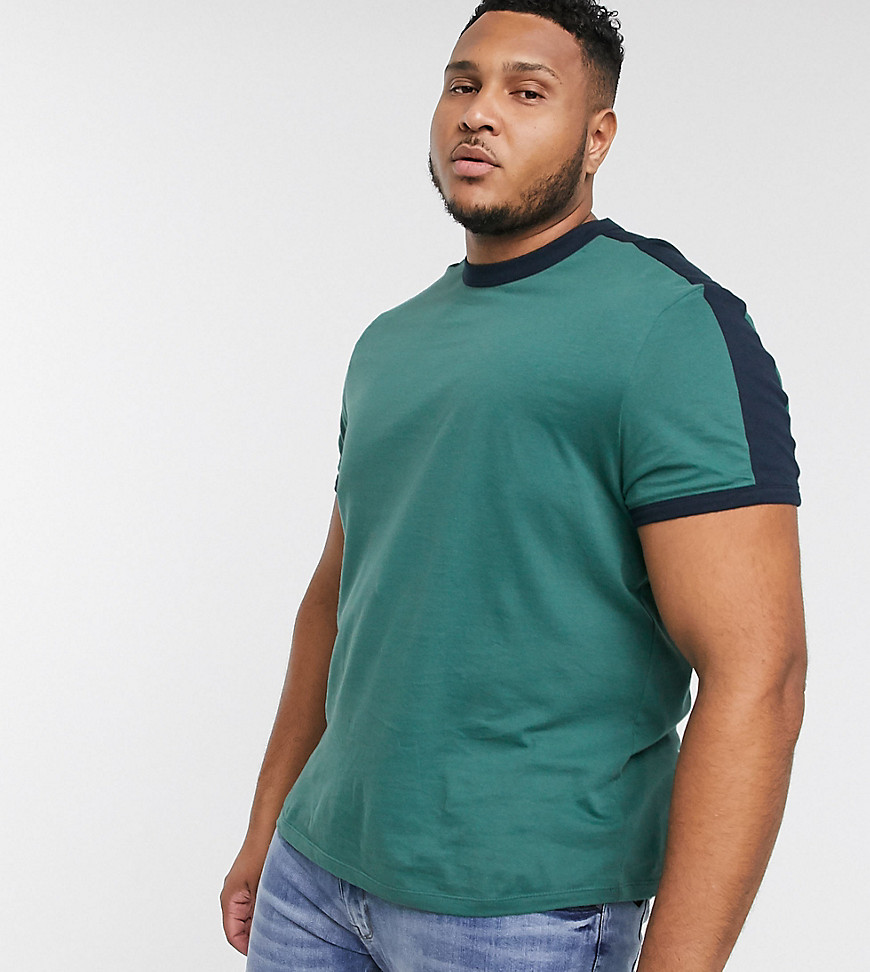 ASOS DESIGN Plus - T-shirt in tessuto organico verde con pannello a contrasto sulle spalle