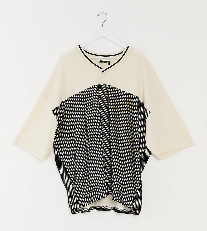 ASOS DESIGN Plus - T-shirt oversize a mezze maniche con collo a rete stile baseball-Beige