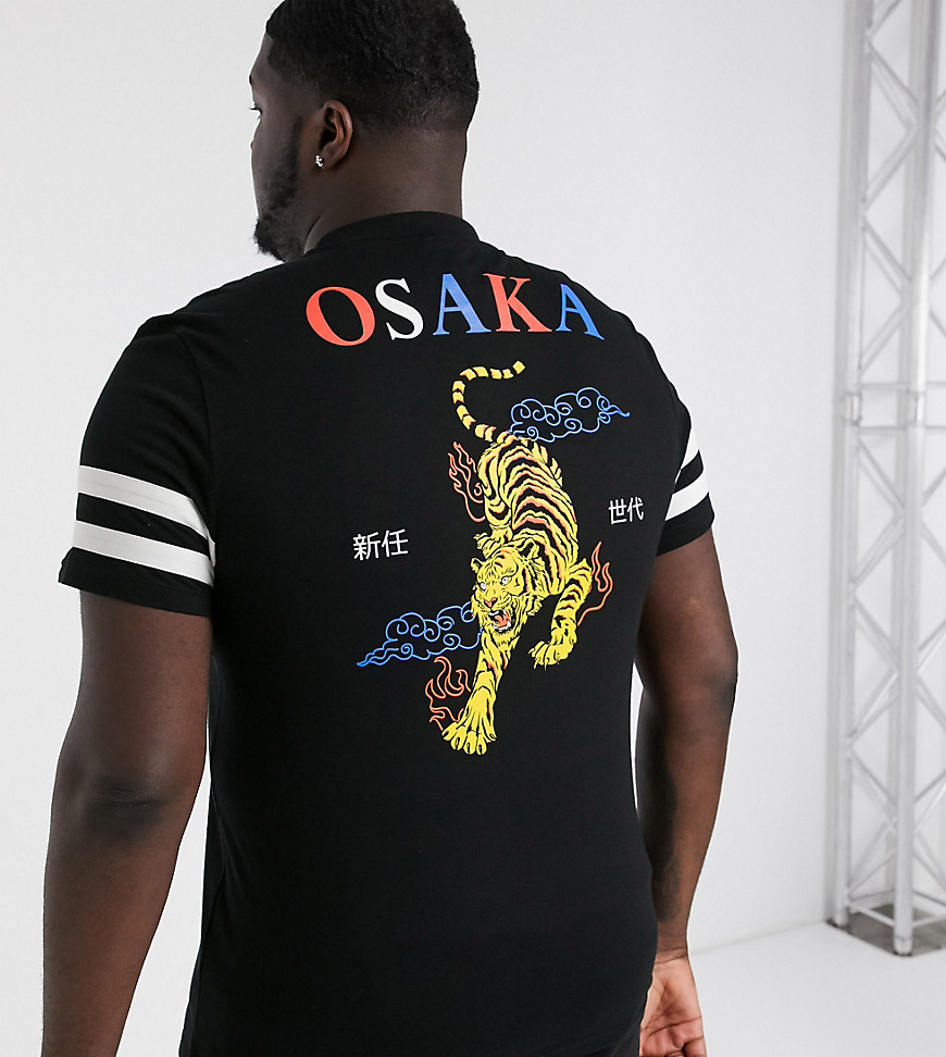 ASOS DESIGN - Plus - T-shirt van organisch katoen met kleurvlakken op de mouwen en tijgerprint-Zwart