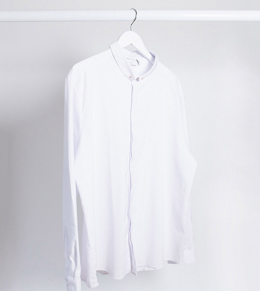 ASOS DESIGN – Plusstorlek – Strukturerad skjorta med smal passform, rund krage och kragnål-Vit