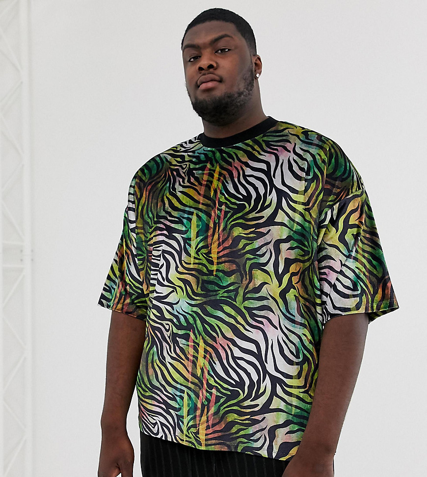 ASOS DESIGN – Plusstorlek – Zebramönstrad t-shirt i oversize-modell och velour-Flerfärgad