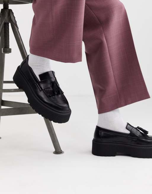 ASOS DESIGN - Pointure large - Mocassins à glands en similicuir avec semelle chunky - Noir, 3 de 4
