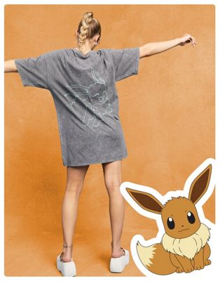 ASOS DESIGN - Pokémon - Robe t-shirt oversize à imprimé Evoli - Anthracite