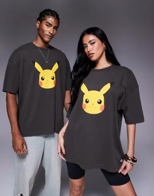 ASOS DESIGN - Pokémon - Unisex - Oversize-T-Shirt in verwaschenem Schwarz mit Pikachu-Prints