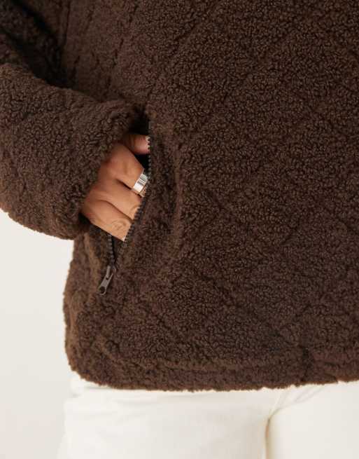 ASOS DESIGN - Polaire matelassée en imitation peau de mouton à col zippé - Marron chocolat, 2 de 4