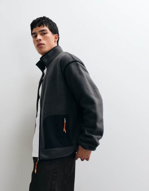 ASOS DESIGN polaire zippée coupe décontractée avec poches en nylon noir, 4 de 5