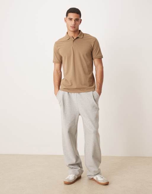 ASOS DESIGN - Polo basic regular fit in piqué marrone, 2 di 5