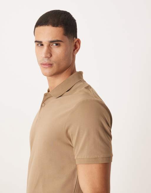ASOS DESIGN - Polo basic regular fit in piqué marrone, 4 di 5