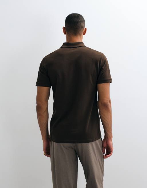 ASOS DESIGN - Polo basic regular fit in piqué marrone, 5 di 5