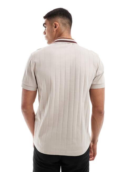 ASOS DESIGN - Polo beige a coste con ricamo sul petto e colletto con righe a contrasto, 4 di 4