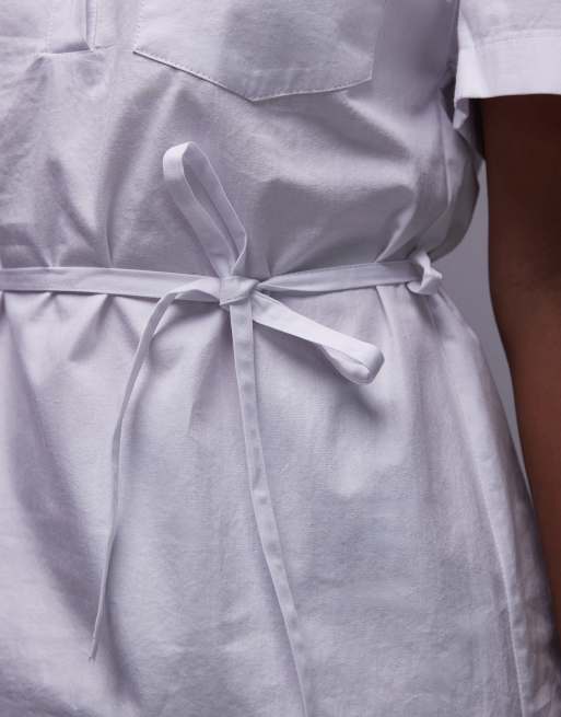 ASOS DESIGN - Polo cintré à la taille avec épaulettes - Blanc, 2 de 4
