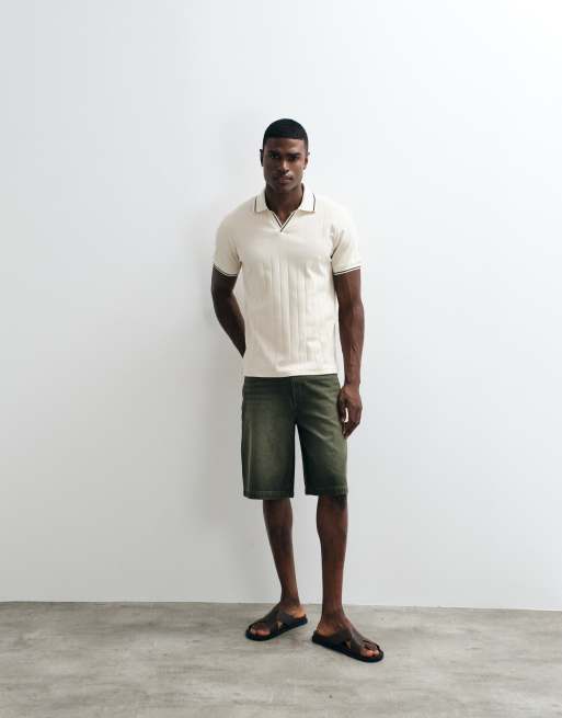 ASOS DESIGN - Polo classique avec col à revers et liseré contrastant - Crème, 2 de 5