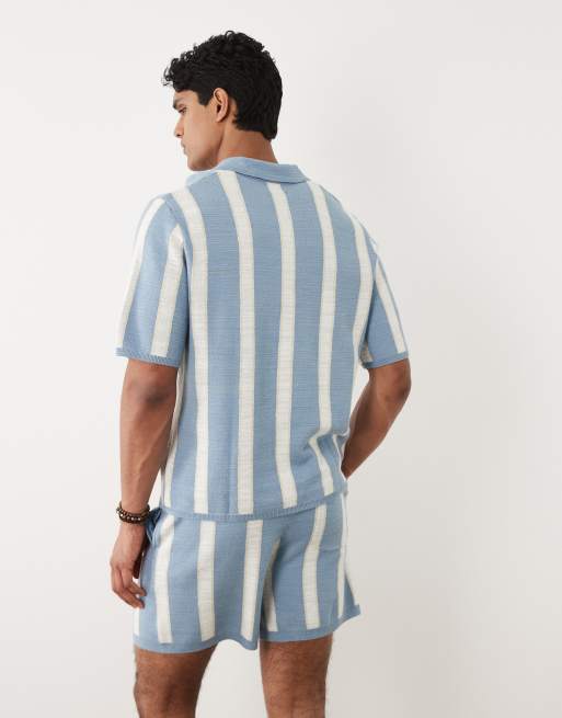 ASOS DESIGN - Polo comoda a maniche corte in maglia a righe blu ed écru con intaglio sul collo, 4 di 5