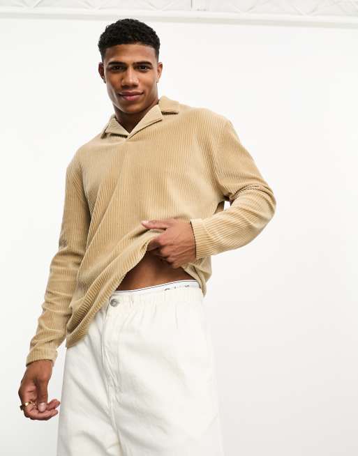 ASOS DESIGN - Polo comoda a maniche lunghe in velour a coste beige con colletto a rever