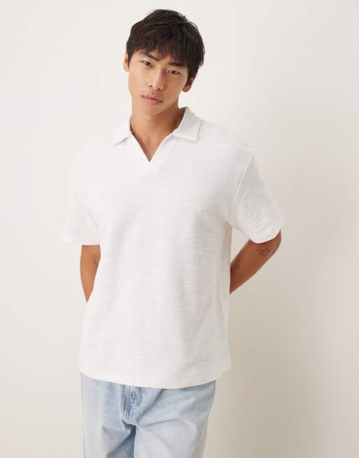 ASOS DESIGN - Polo comoda testurizzata bianca con colletto a rever