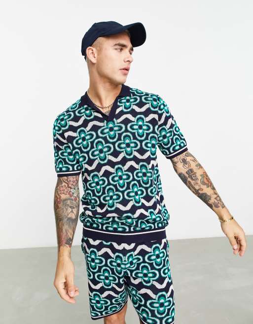 ASOS DESIGN - Polo in maglia a fiori con intaglio sul collo in coordinato