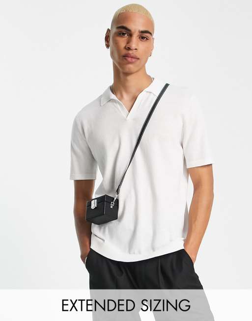 ASOS DESIGN - Polo in maglia bianca con intaglio sul collo