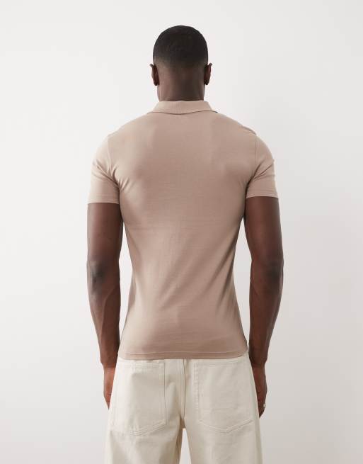 ASOS DESIGN - Polo marrón de corte slim de algodón SUPIMA® premium, 3 de 5