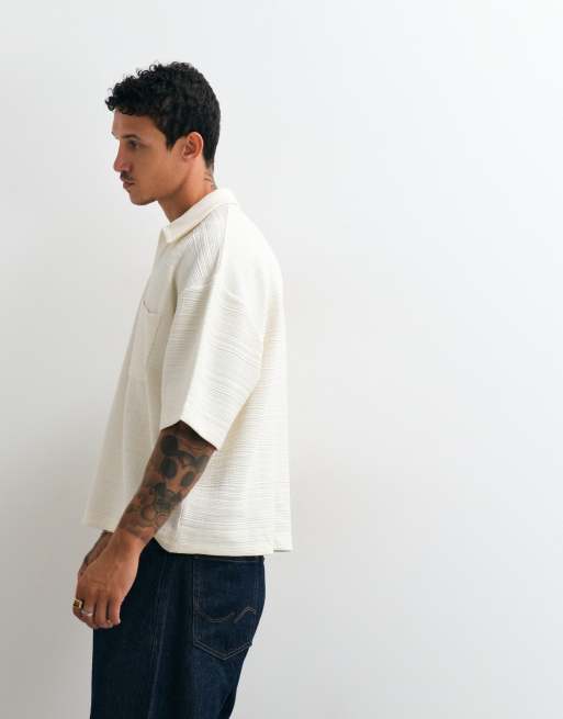ASOS DESIGN polo oversize de manga 3/4 en tejido texturizado beige, 2 de 5