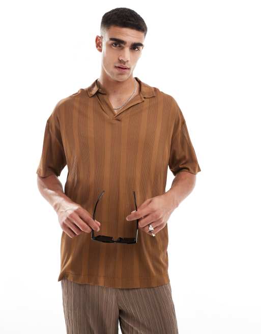 ASOS DESIGN - Polo oversize marrone testurizzato con rever