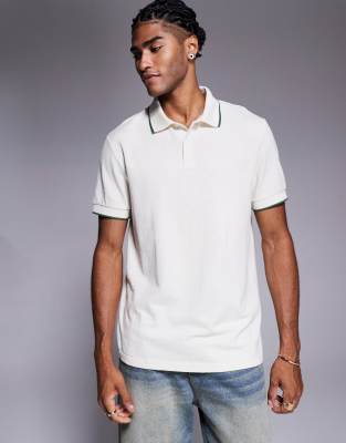 polo shirt with tipping in cream-White