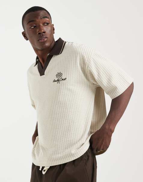 ASOS DESIGN - Polo texturé coupe carrée oversize avec broderie sur la poitrine - Crème - view 1