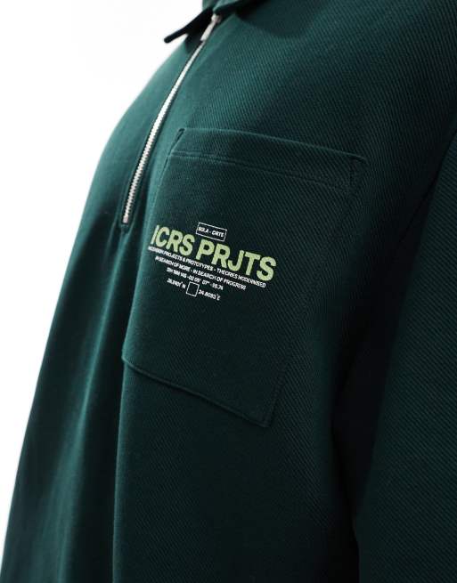 ASOS DESIGN – Polohemd aus strukturiertem Jersey in Dunkelgrün mit Print auf der Tasche, 2 von 4