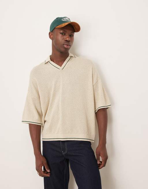 ASOS DESIGN – Polohemd in Cremeweiß mit kastigem Oversize-Schnitt und eingekerbtem Ausschnitt
