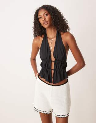 ASOS DESIGN - Polyamide haltertop met ruches in de taille in zwart - view 1