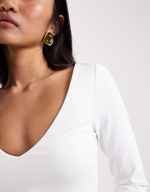 ASOS DESIGN polyamide slinky deep v neck top cream, 4 of 4