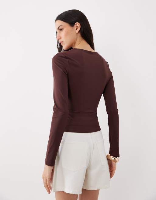 ASOS DESIGN polyamide slinky long sleeve top in chocolate, 4 of 4