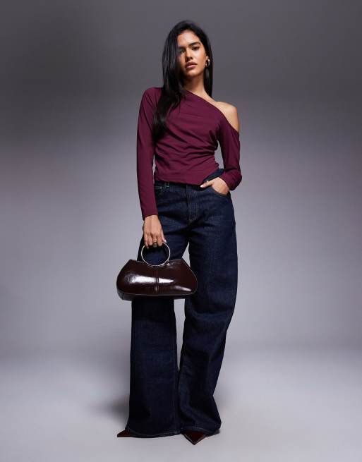 ASOS DESIGN polyamide slinky one shoulder draped asymmetric top in berry, 2 of 4